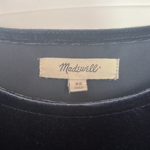 Madewell Velvet flutter sleeve Top XS - Picture 5 of 8